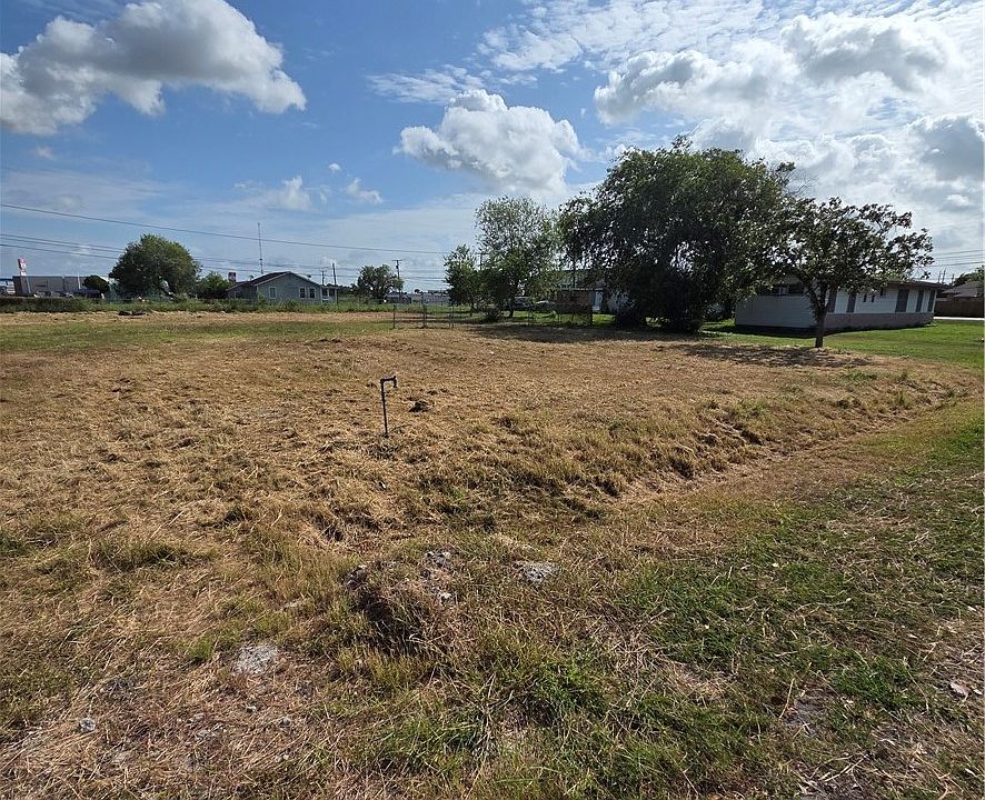1st image of 9408 Morrow Dr