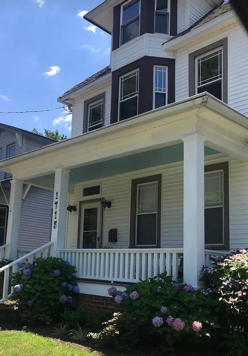 1715 Lafayette Blvd — Photo 2