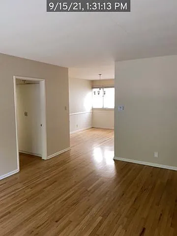 442 Landfair Ave Photo 1