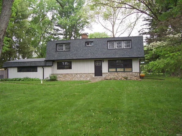 600 Meadowview Dr, Logansport, IN 46947