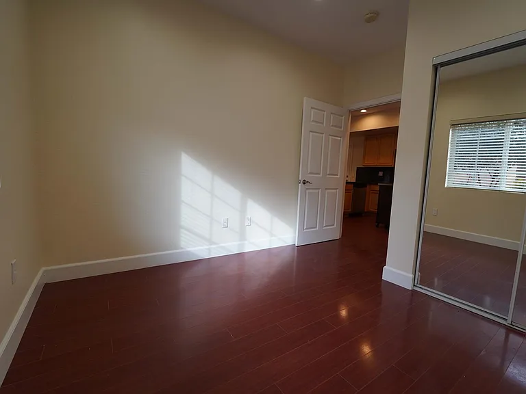 7056 Fulton St #3 — Photo 16