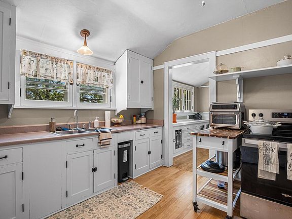 4th image of 1300 N 70th STREET #1302