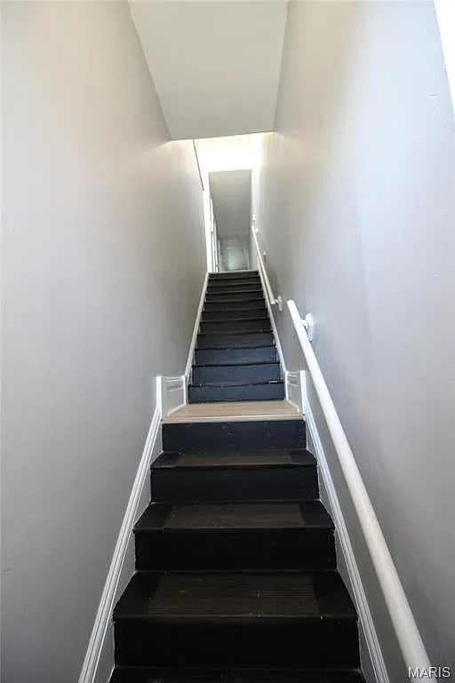 2 bed, 1150 sqft, $1,350 — Photo 3