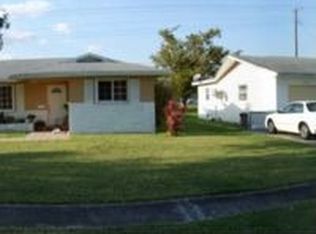 4872 NW 9th St, Plantation, FL 33317