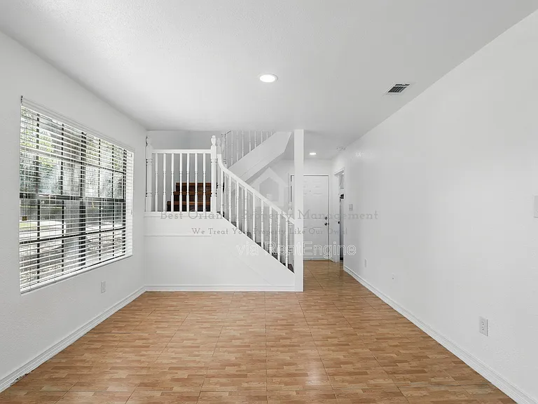 820 Altaloma Ave — Photo 13