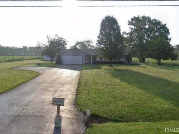 316 N Scott Rd, Fort Wayne, IN 46814