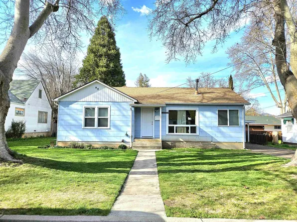 127 Dexter St, Yreka, CA 96097