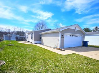 5688 Hawthorn St #109, Kalamazoo, MI 49009