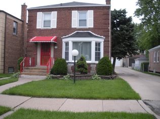 2555 W 81st St, Chicago, IL 60652