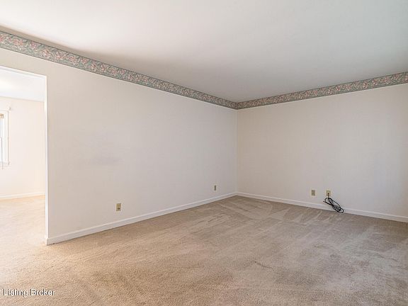 4th image of 7805 Joyce Dr