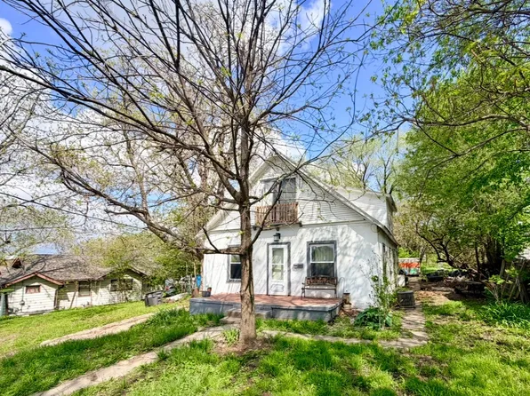 302 E Bell Ave, Des Moines, IA 50315