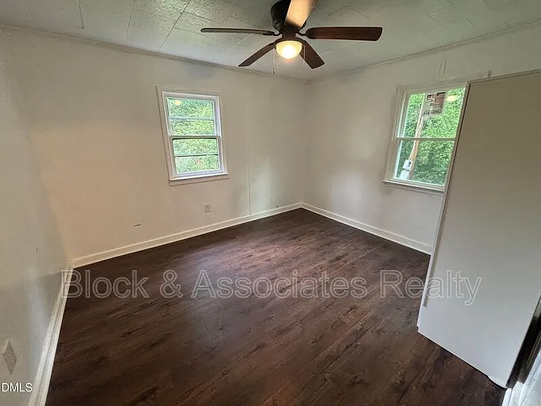 87 Robert Thompson Rd — Photo 39