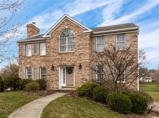 402 Legendary Ln, Mars, PA 16046