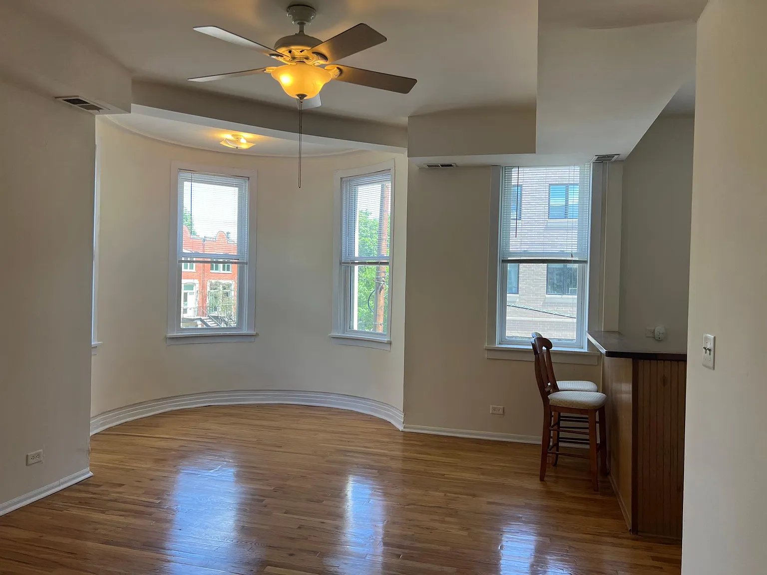 1 bed, $2,500 — Photo 3