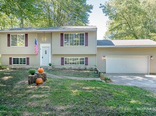 2171 N Buys Rd, Muskegon, MI 49445