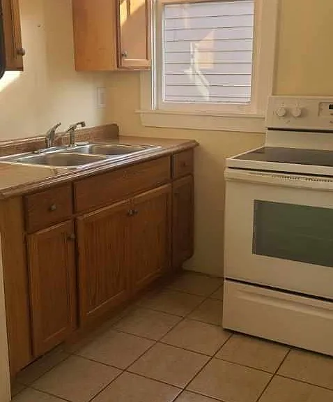 530 Station St — Photo 7