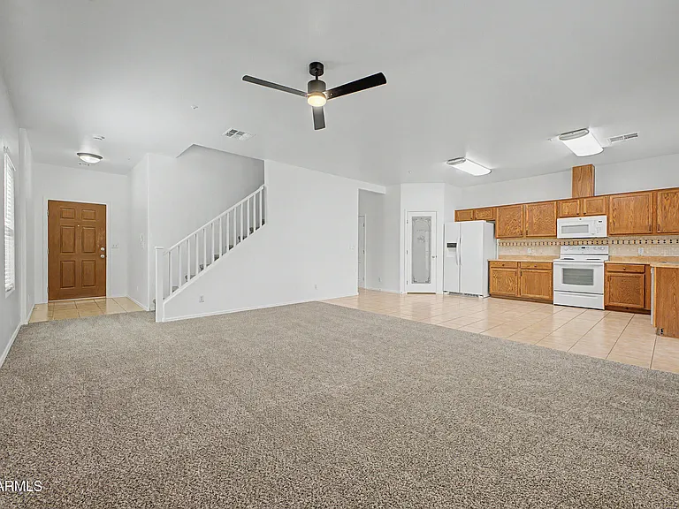 8748 W Wood Dr — Photo 7