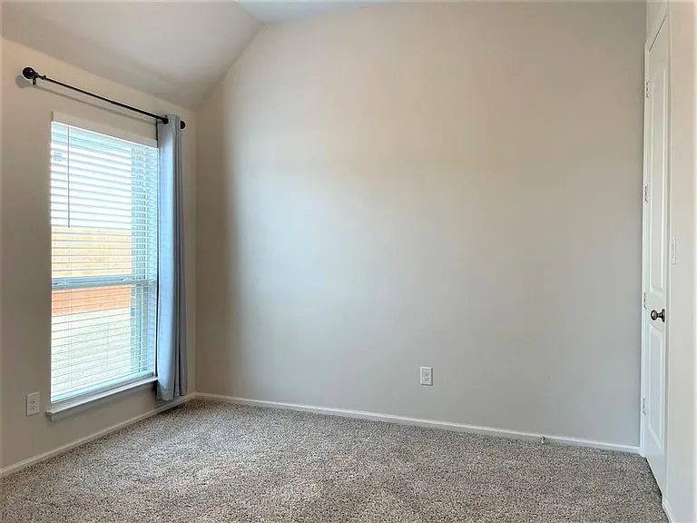 156 Santa Maria St — Photo 19