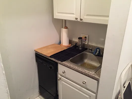 Rented by Sky Management | media 38