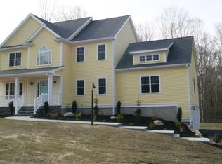 7 Sycamore Ln, Westport, MA 02790