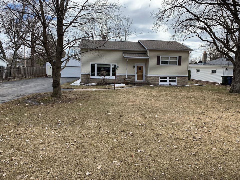 Front Home Lot Size 90 X180