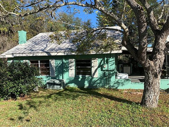 2nd image of 1195 Magnolia St