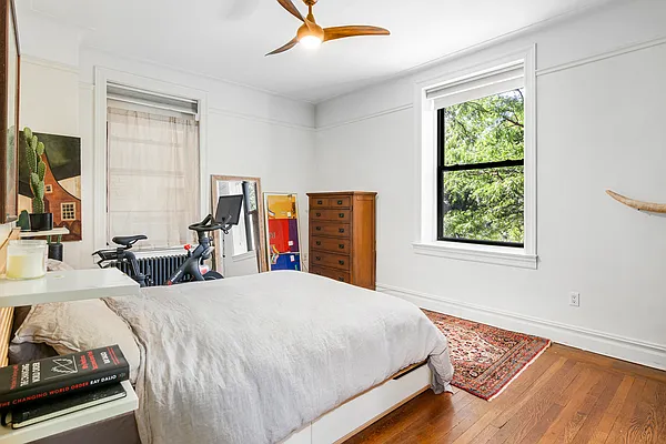 Sold by Compass | media 10