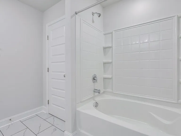512 Governor Treutlen Cir — Photo 12