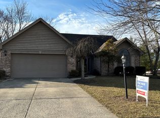 15 Stony Pointe Dr, Springboro, OH 45066