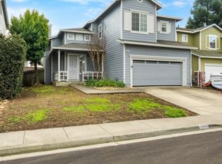 1217 Mateo Dr, Rohnert Park, CA 94928