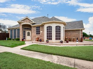 3009 Windstone Ct, Bedford, TX 76021