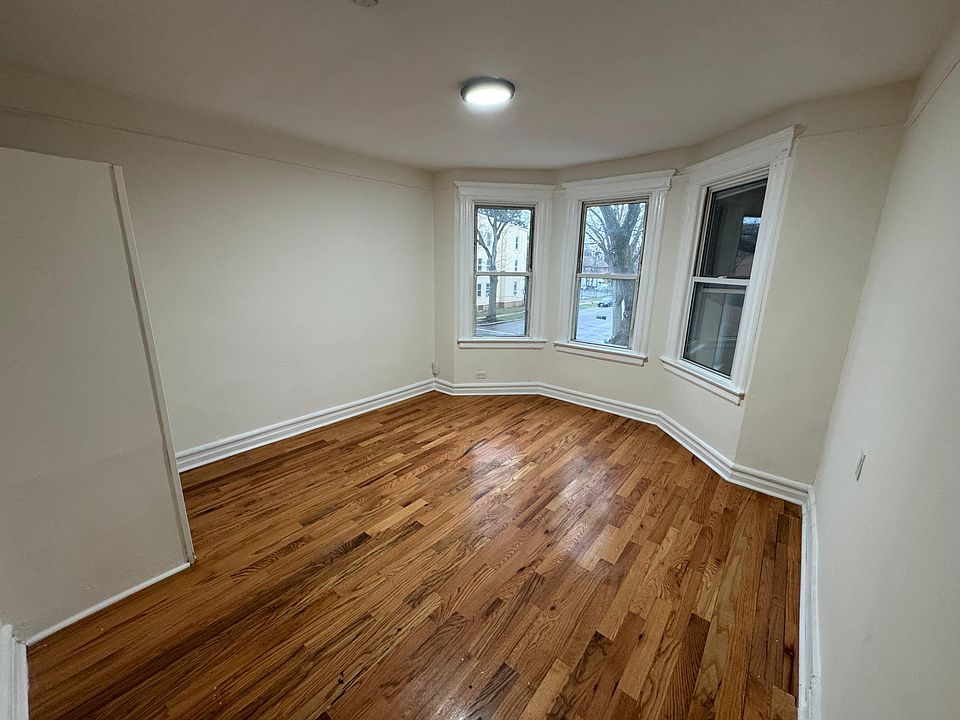 1st image of 26 Linden Ave #2F