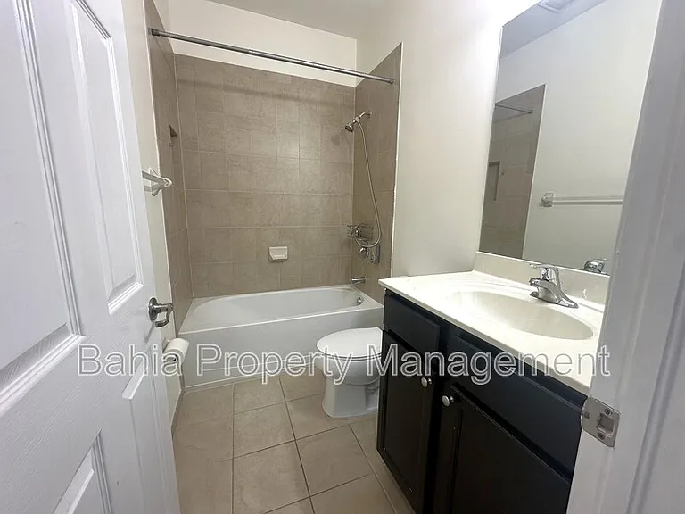 11544 SW 151st Ave — Photo 14