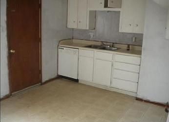 5th image of 120 Aberdeen Dr
