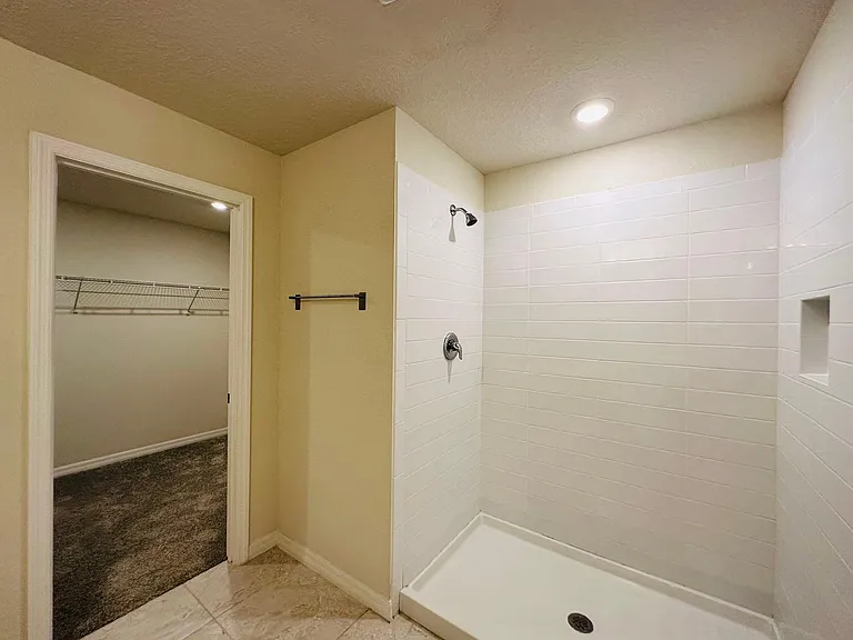 5269 Royal Point Ave — Photo 18