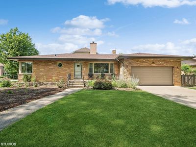4420 Davis St, Skokie, IL, 60076