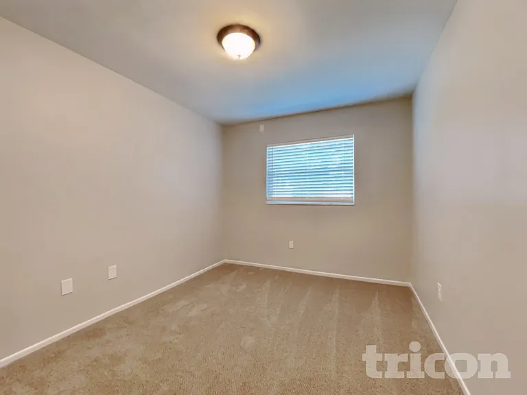 3708 Lei Dr — Photo 10
