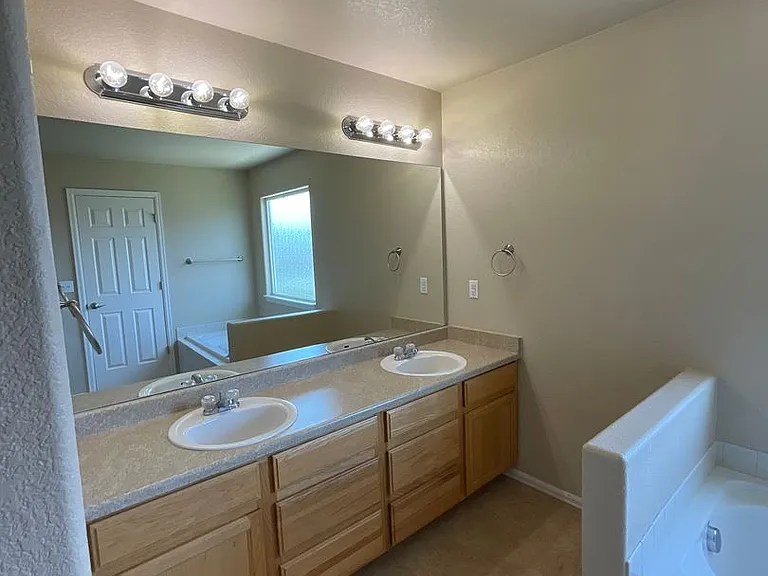4965 Spokane Way — Photo 8
