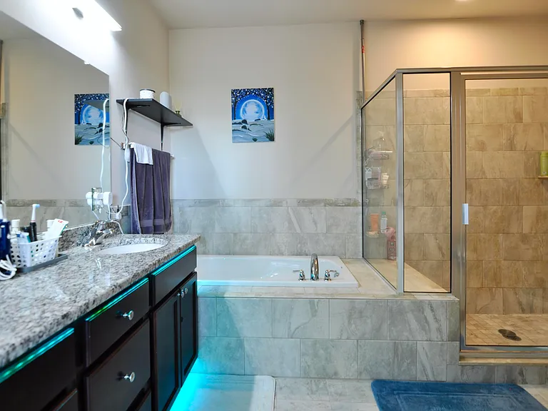 4481 Bridgeview Ln — Photo 30