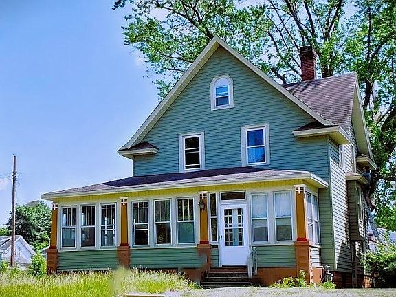5th image of 1736 Minnehaha Ave E