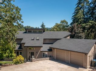 1968 Ridge Water Dr, Sutherlin, OR 97479