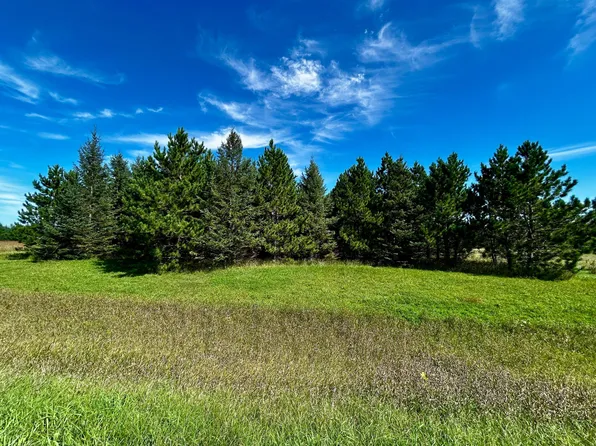 560th New York Mls, New York Mills, MN 56567