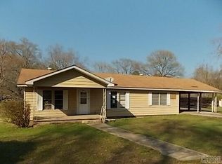 304 E Dunn Ave, Hampton, AR 71744