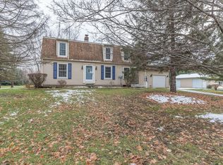 6105 S Saint Clair Rd, Saint Johns, MI 48879
