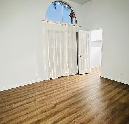 3rd image of 2026 S Bon View Ave APT B