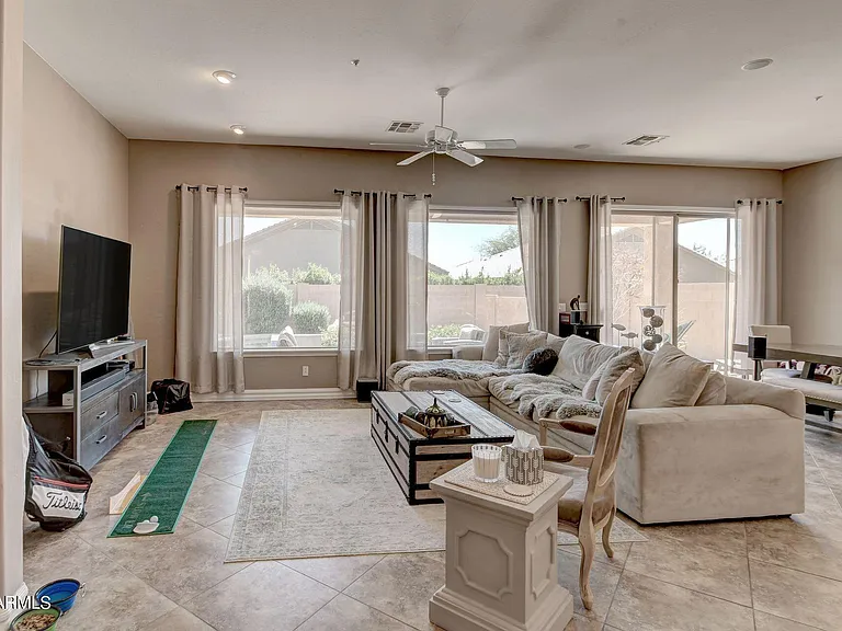 7673 E Quill Ln — Photo 3