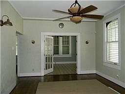 4th image of 4627 Woodrow Ave