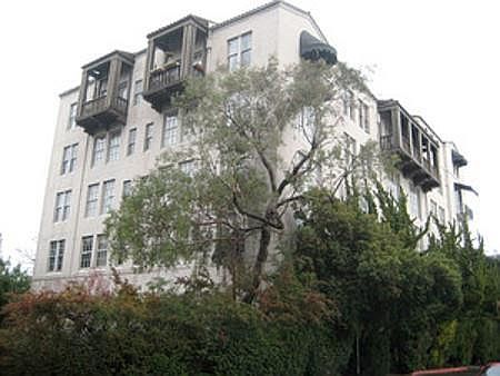 2nd image of 212 S El Camino Real #212-43