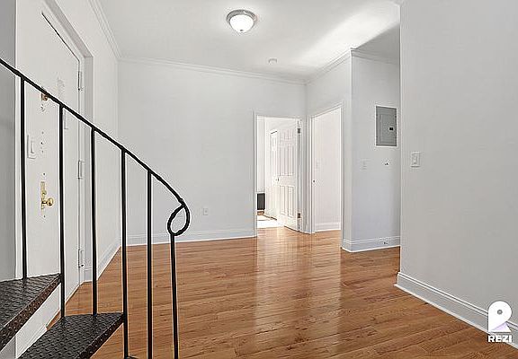 3rd image of 488 Rockaway Pkwy #C1d1