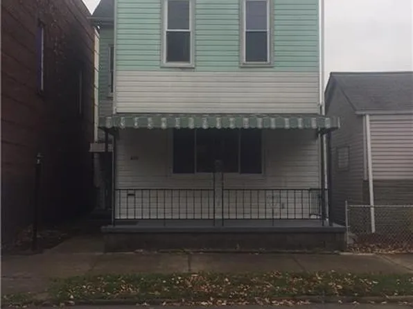 806 Broadway St, Martins Ferry, OH 43935